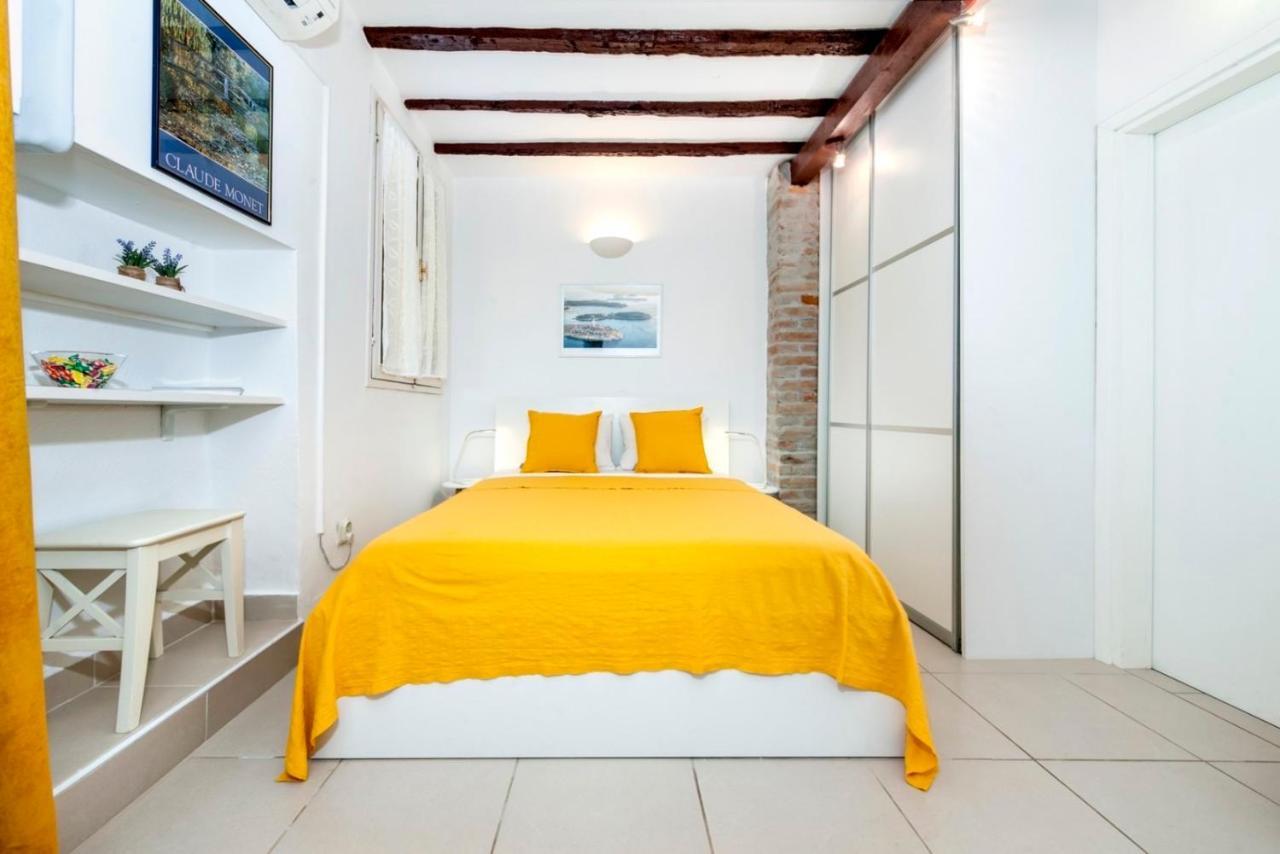 Studio Katja Ρόβινι Εξωτερικό φωτογραφία